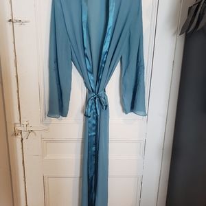 Beautiful La Vie en Rose bathrobe